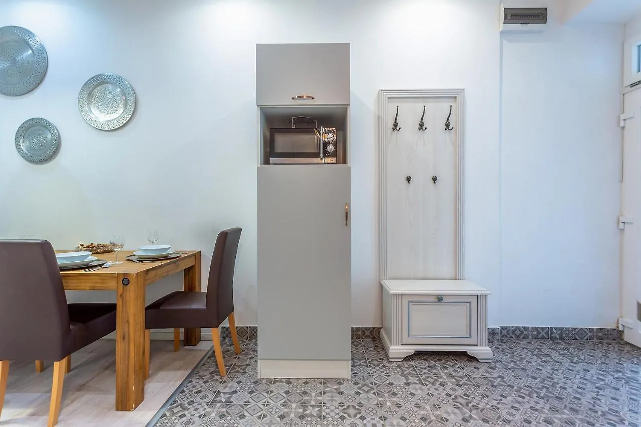 Goldcentral Apartment Dob Budapest Hungary
